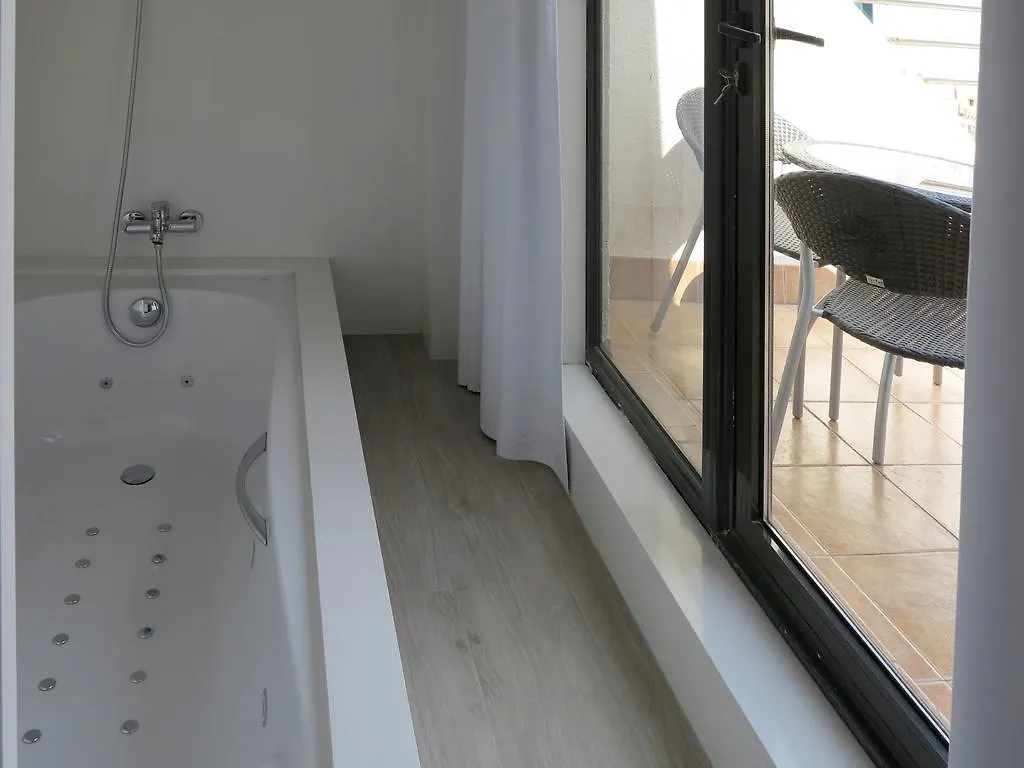 Serennia Exclusive Rooms Barcelona 2*,  Spanien