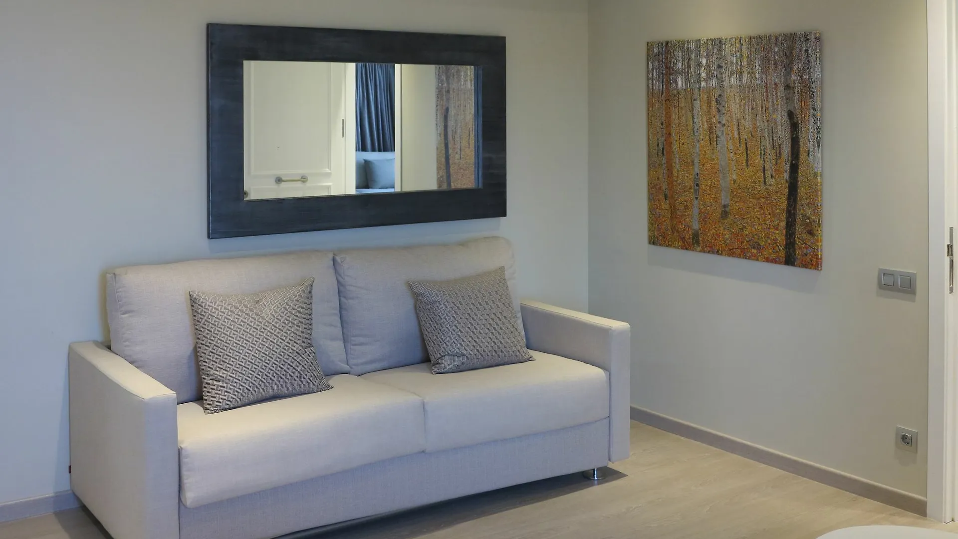 Serennia Exclusive Rooms Barcelona Bed & Breakfast