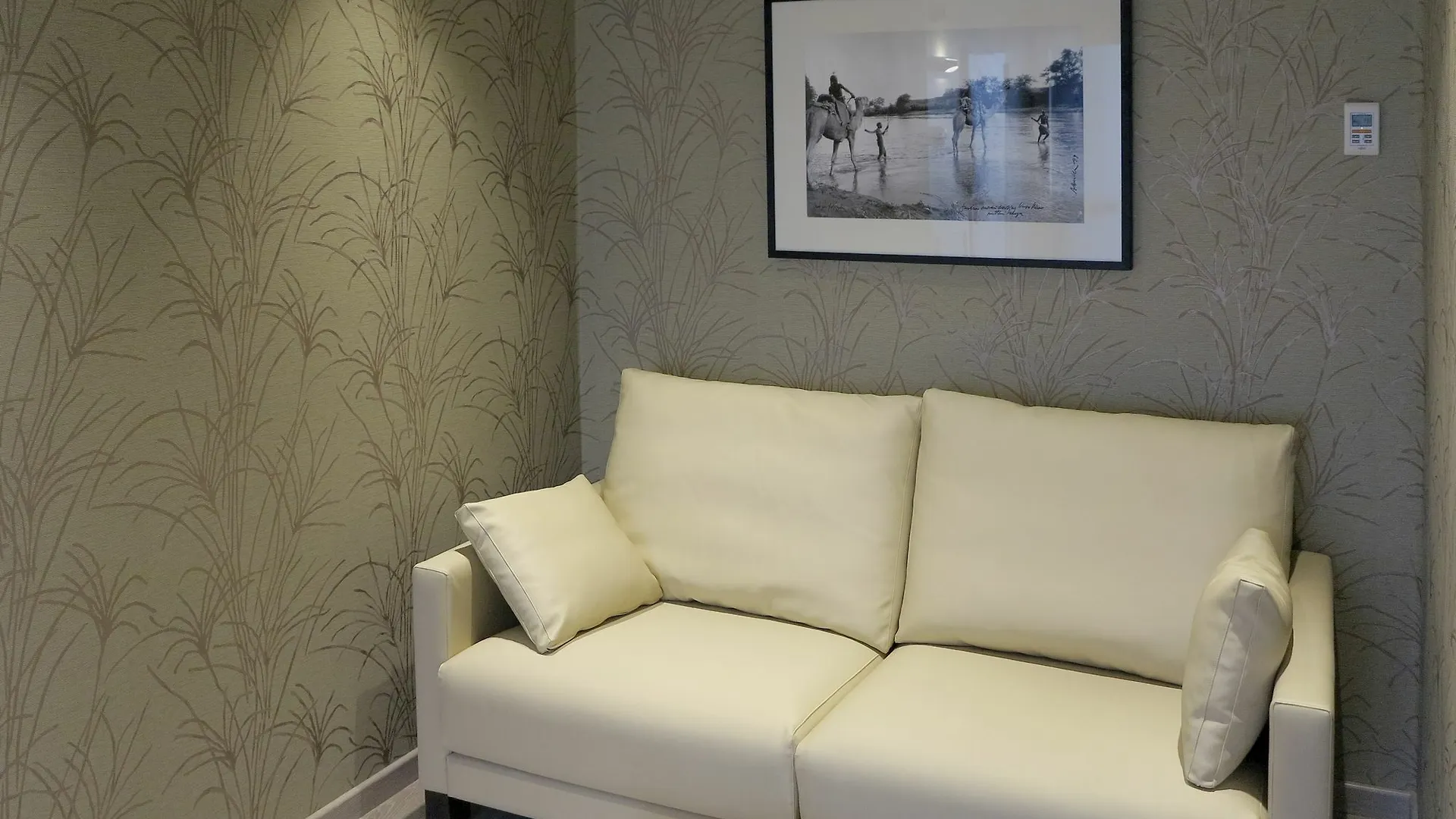 Serennia Exclusive Rooms Barcelona Spain